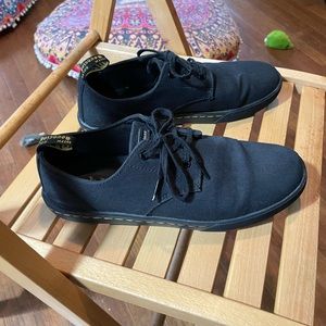 Dr. Martens Canvas Oxford Black Women’s Size 9
